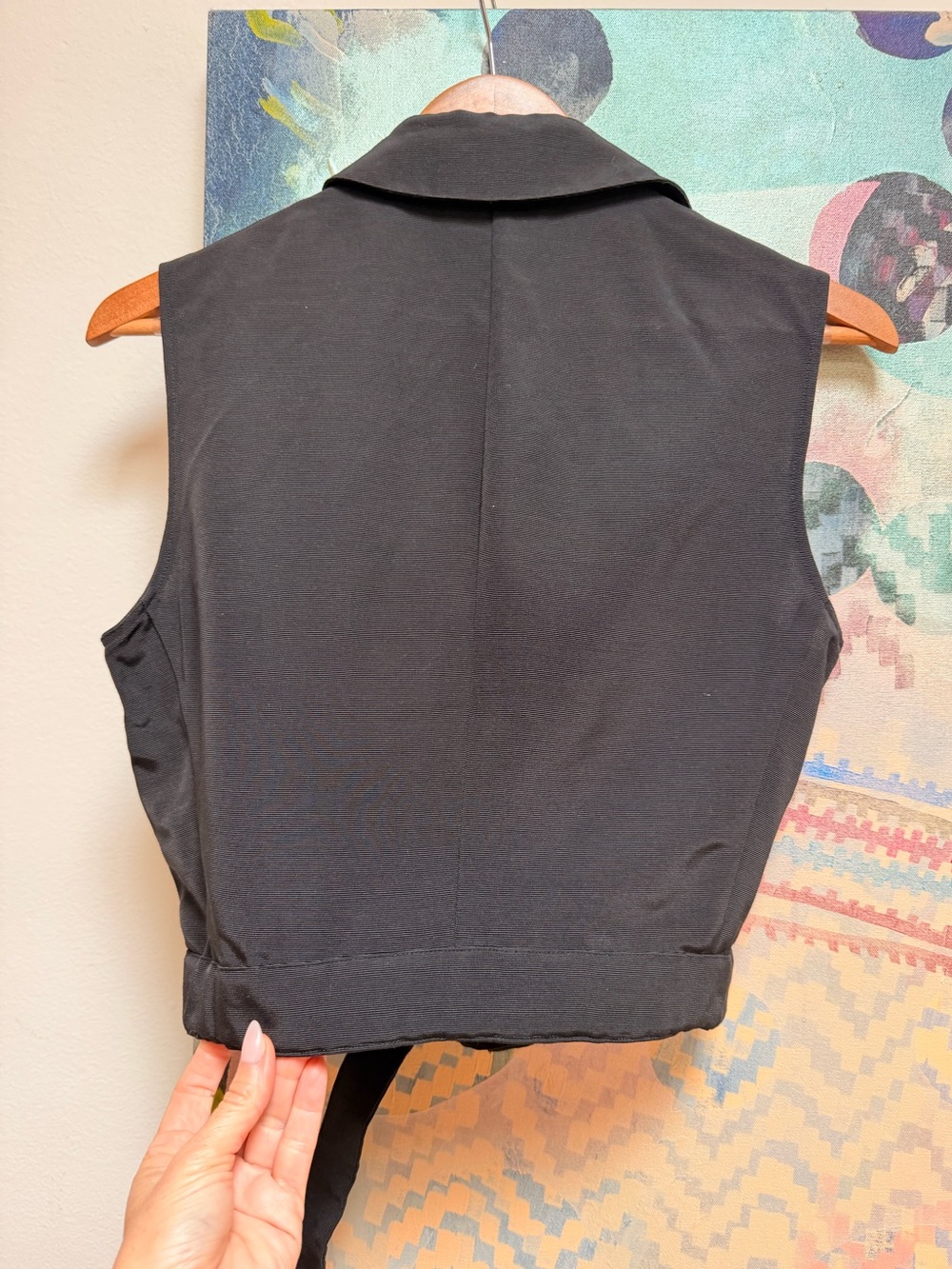 Vintage 1990s Emporio Armani Black Sleeveless Tie-Front Cropped Vest Top - Picture 5 of 6
